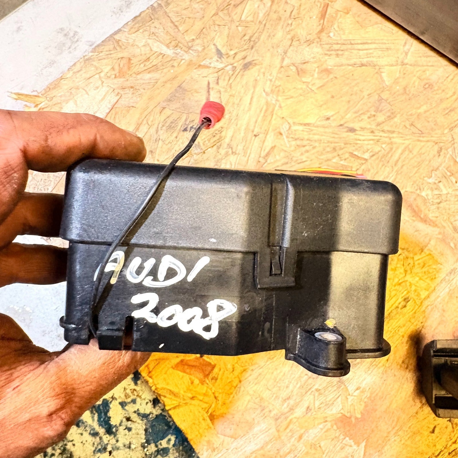 Audi 2008 Fuse Box Control Module Relay Box Genuin eOEM