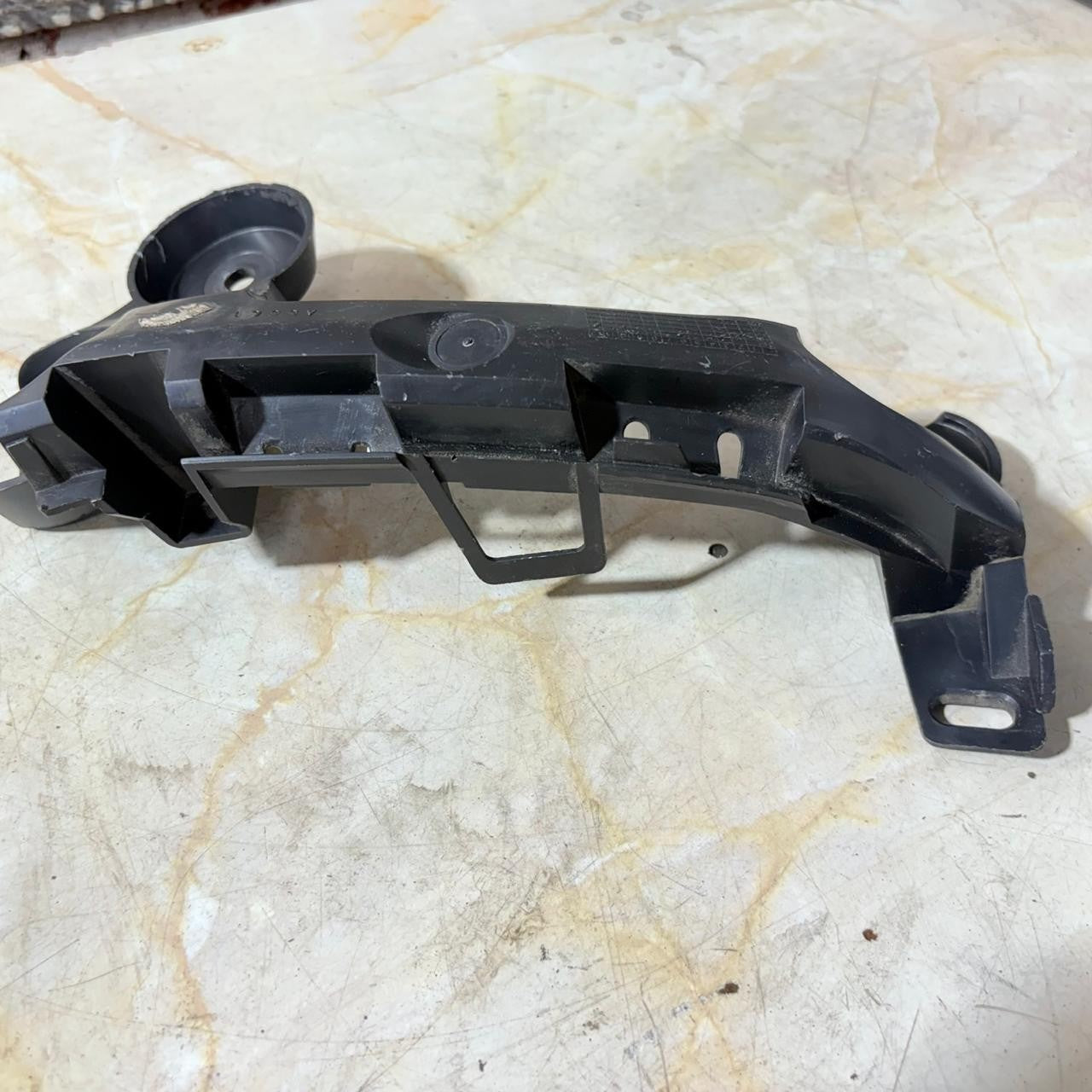 CITROEN DS3 DS 3 2009-2019 3DR N/S REAR BUMPER MOUNT BRACKET 9683743080