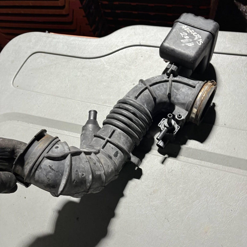 Toyota Avensis II, OEM 17881-0H040 Air Hose-