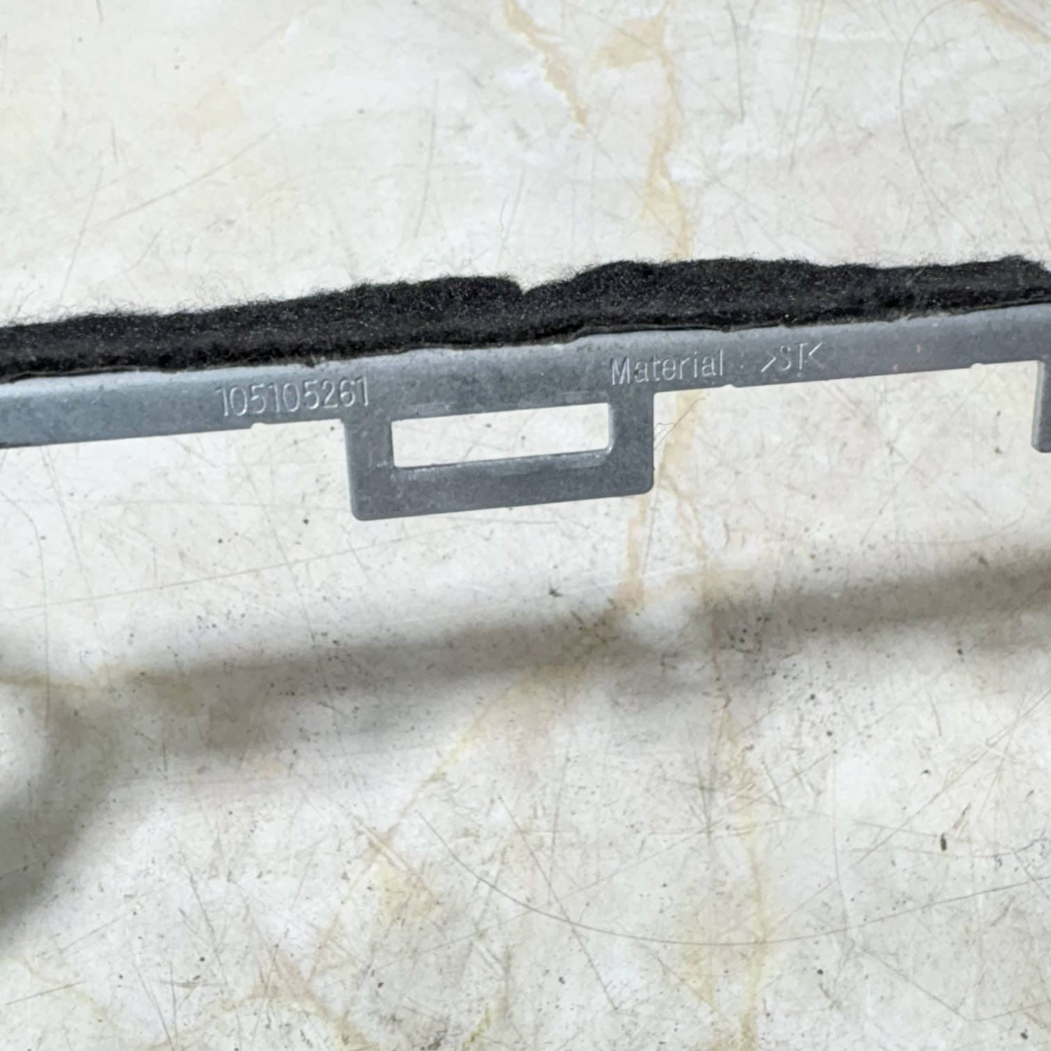 RANGE ROVER Vogue L405 12-21 Radio Display GPS Screen Trim Surround 105105261