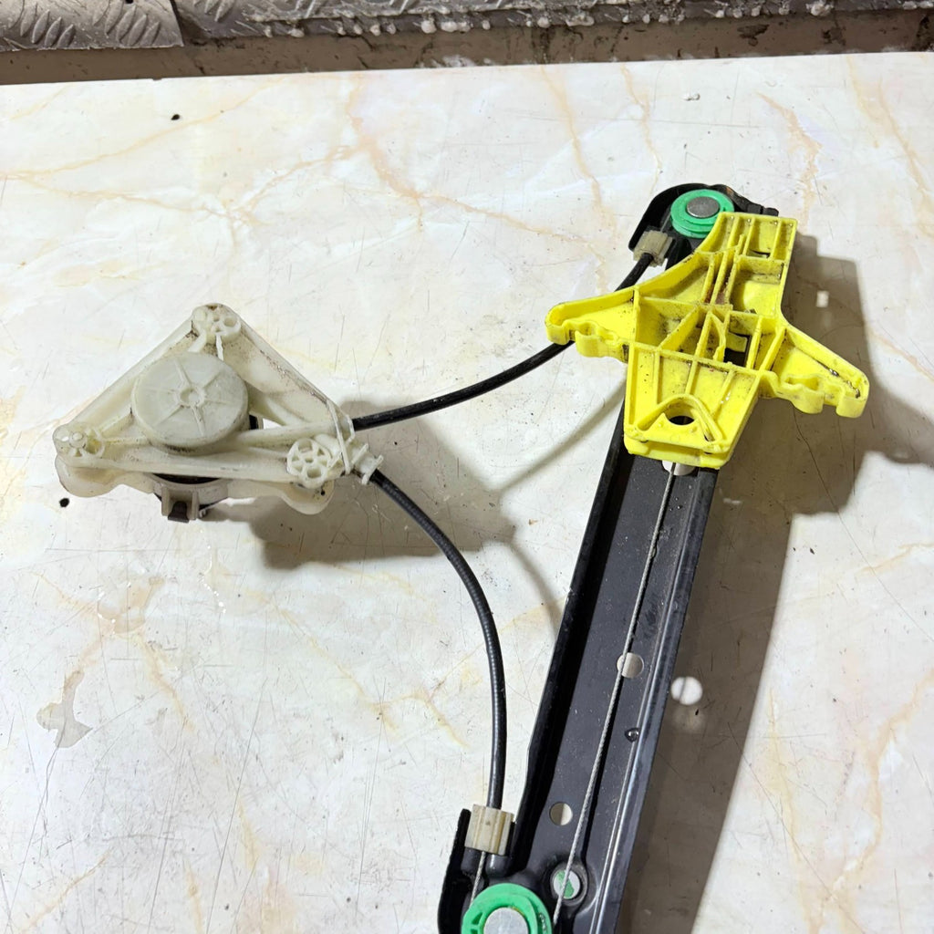 VW Polo MK5 6R 2009-2014 5DR OSR Rear Right Manual Window Regulator Winder Lift