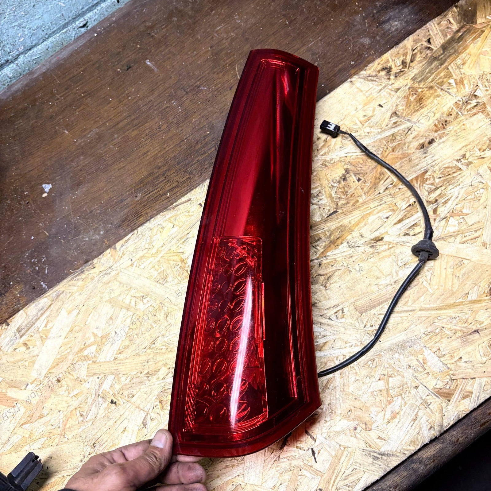 Kia Ceed SW Estate 2007-2012 Offside Rear Upper Tail Light 92404-1H3