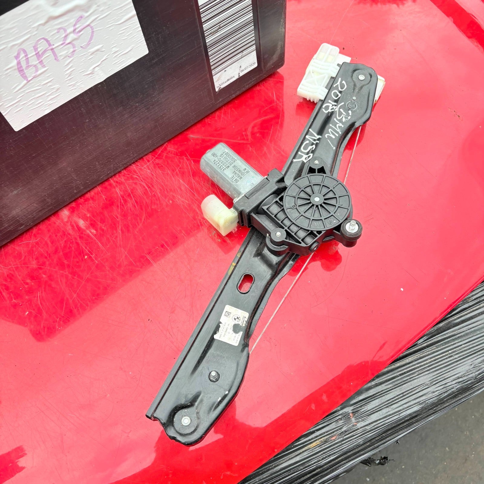 BMW 2012-2018 Passenger Rear Left Window Regulator With Motor M13970A00