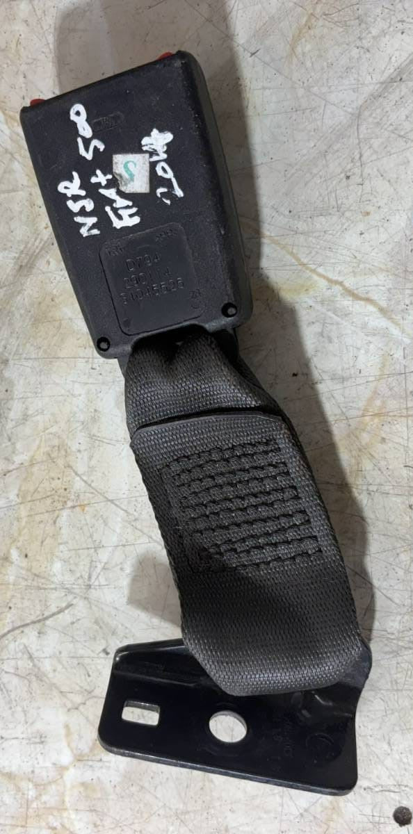 Fiat 500 312 2007-2015 Rear Left (LH) Seat Belt Buckle Stalk 34045525