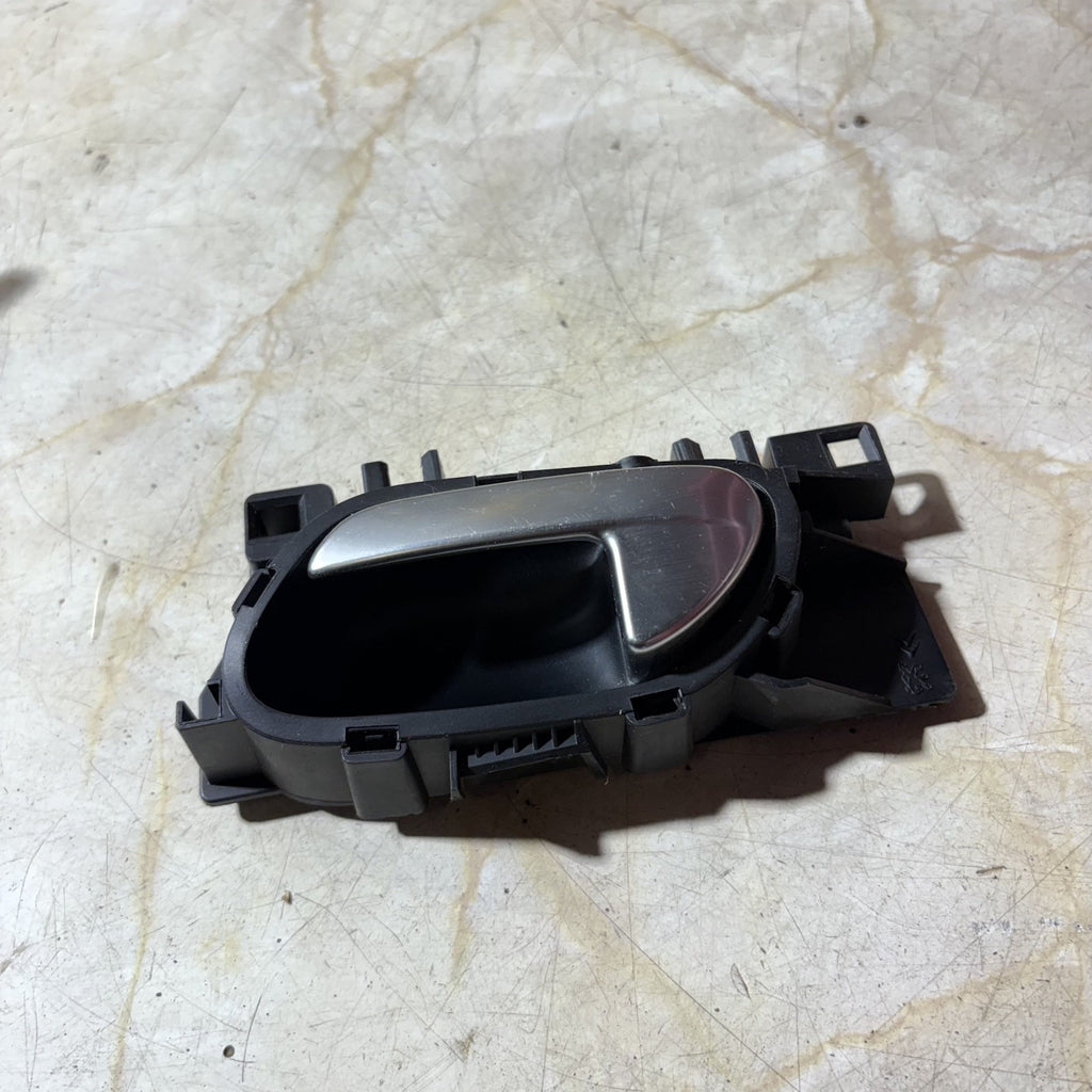 Citroen C3 Mk2 (SC) 2009-2016 Rear Left Passenger Interior Door Handle 1905002