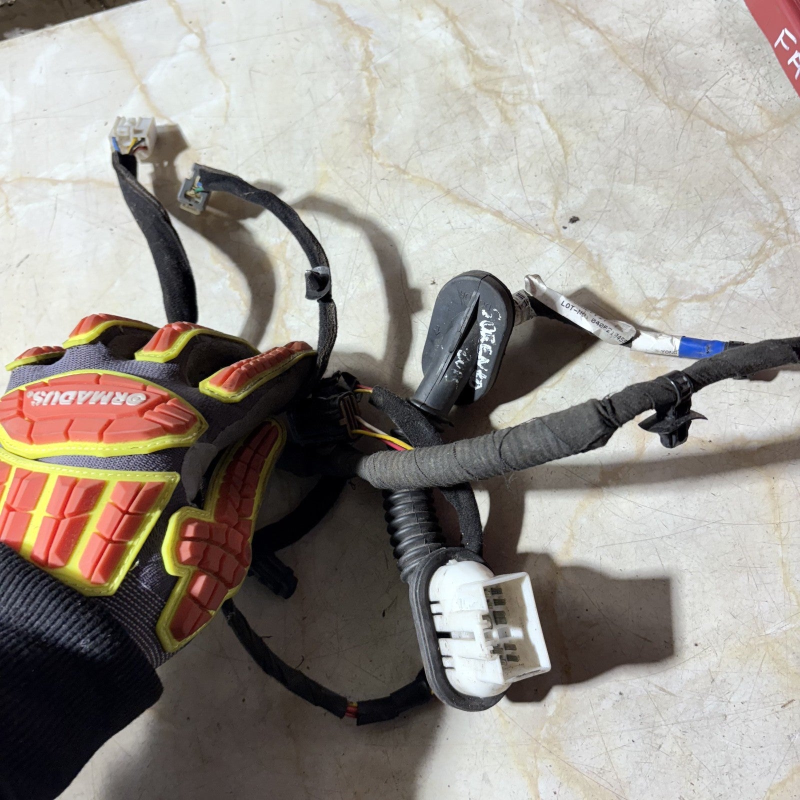 Kia Sorento 2005 Front Door Wiring Harness Loom Right