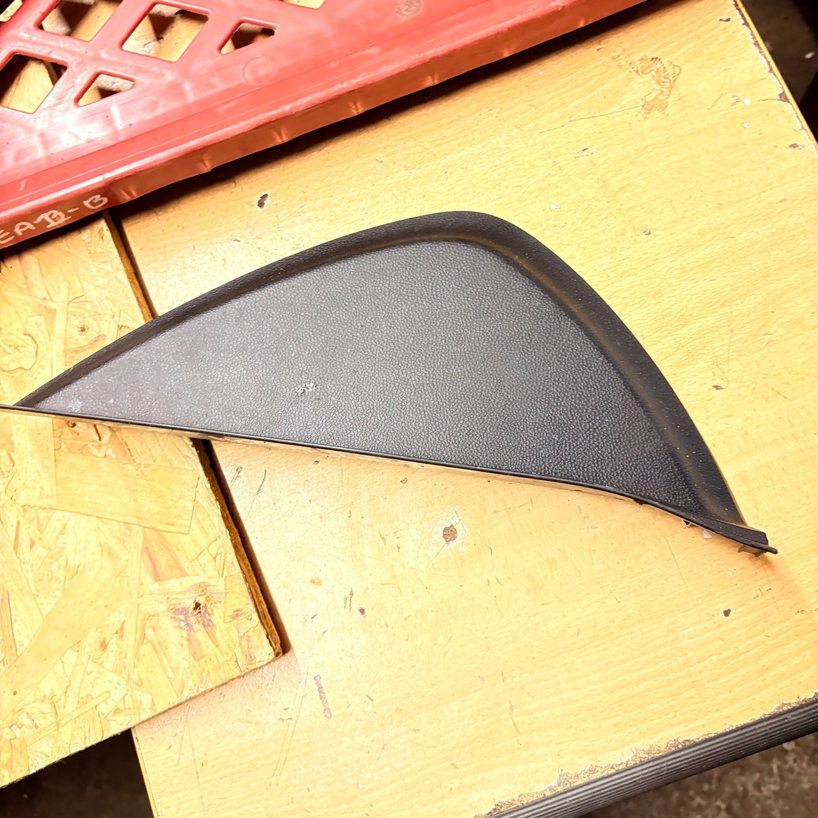 VAUXHALL MOKKA 2013 DASHBOARD END CAP TRIM COVER RIGHT SIDE