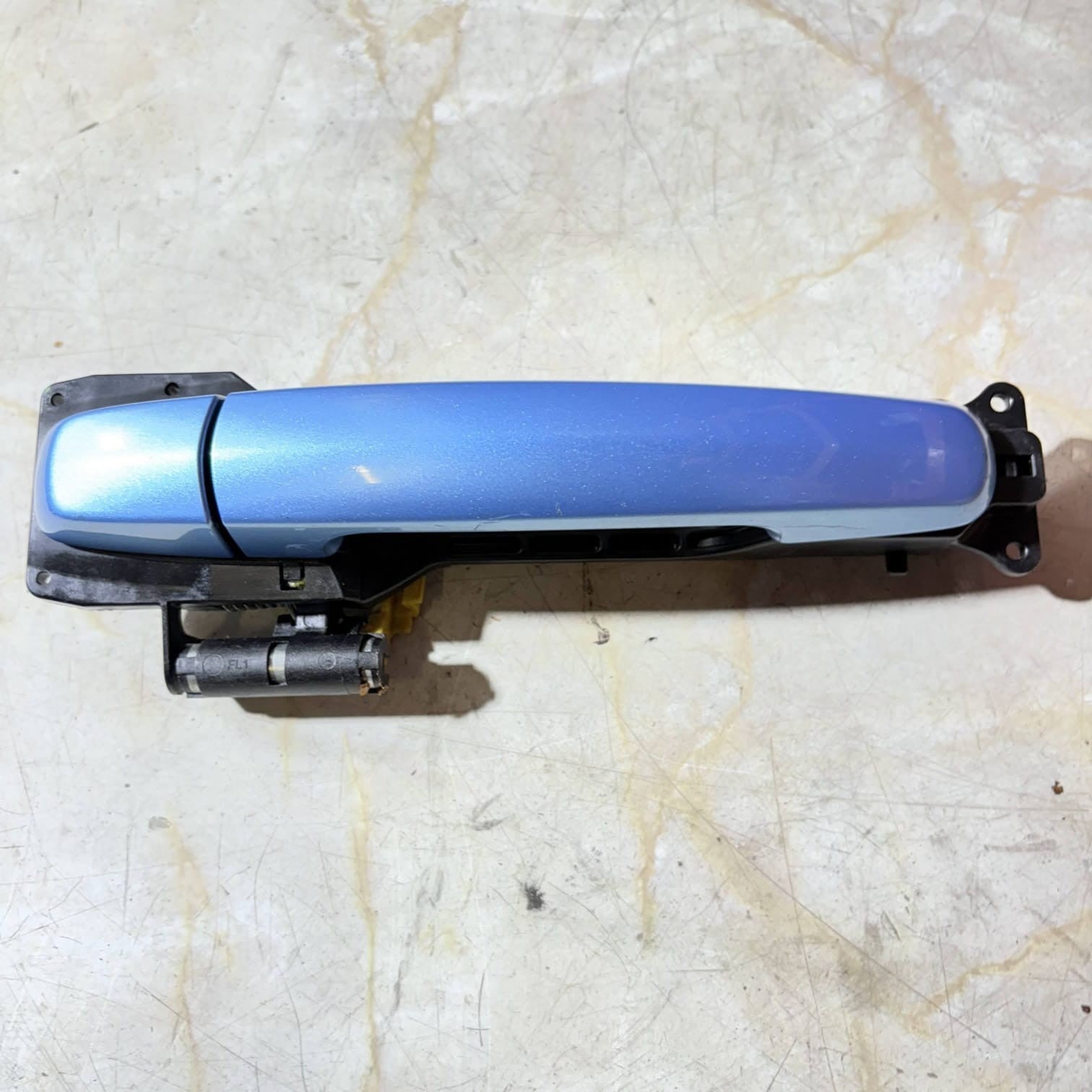 Ople Agila Passenger Front DOOR HANDLE + CARRIER-EXTERIOR 396192767312