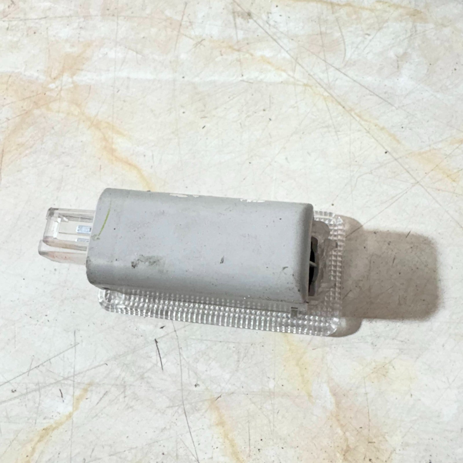 Toyota RAV4 2019-2023 Cargo Light 81330-0E010 Lexus RX350 16-20 RX450h 16-22