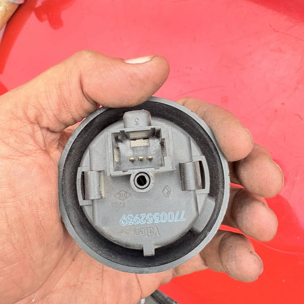 Renault Master II Headlight Levelling Control Switch 7700352939 1997-2010