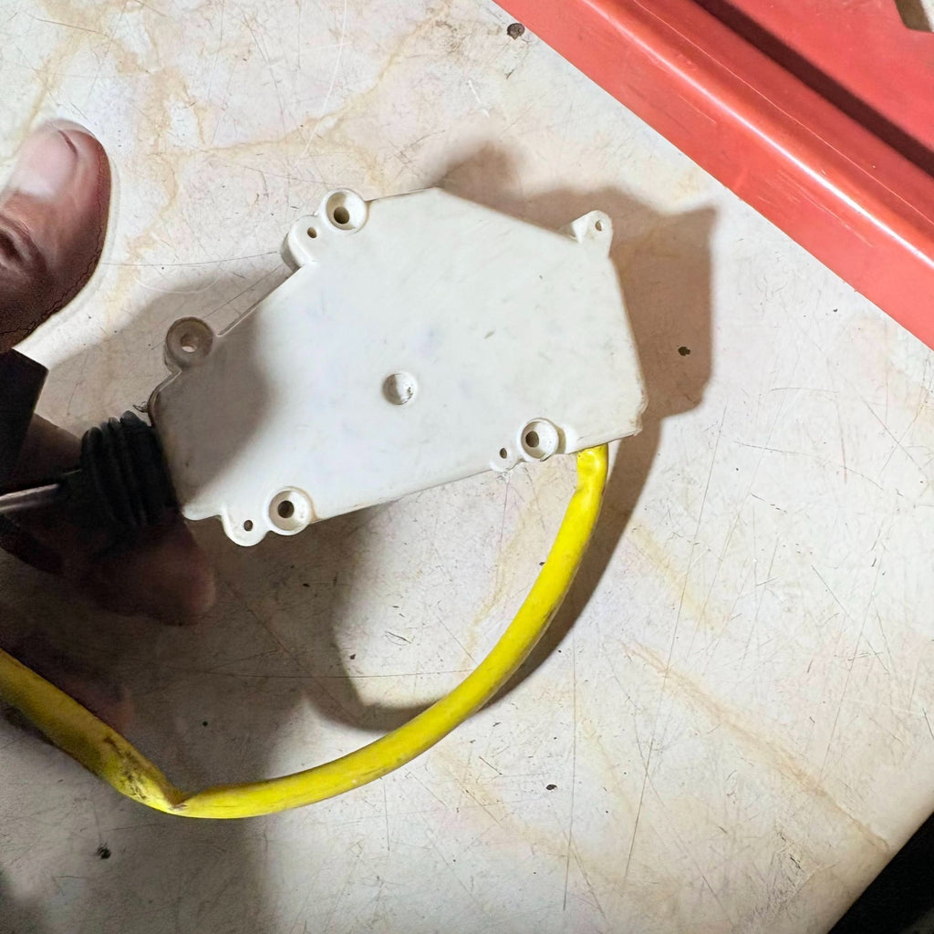 Seat Alhambra Mk2 Fuel tank Cap Lock 7MO959775