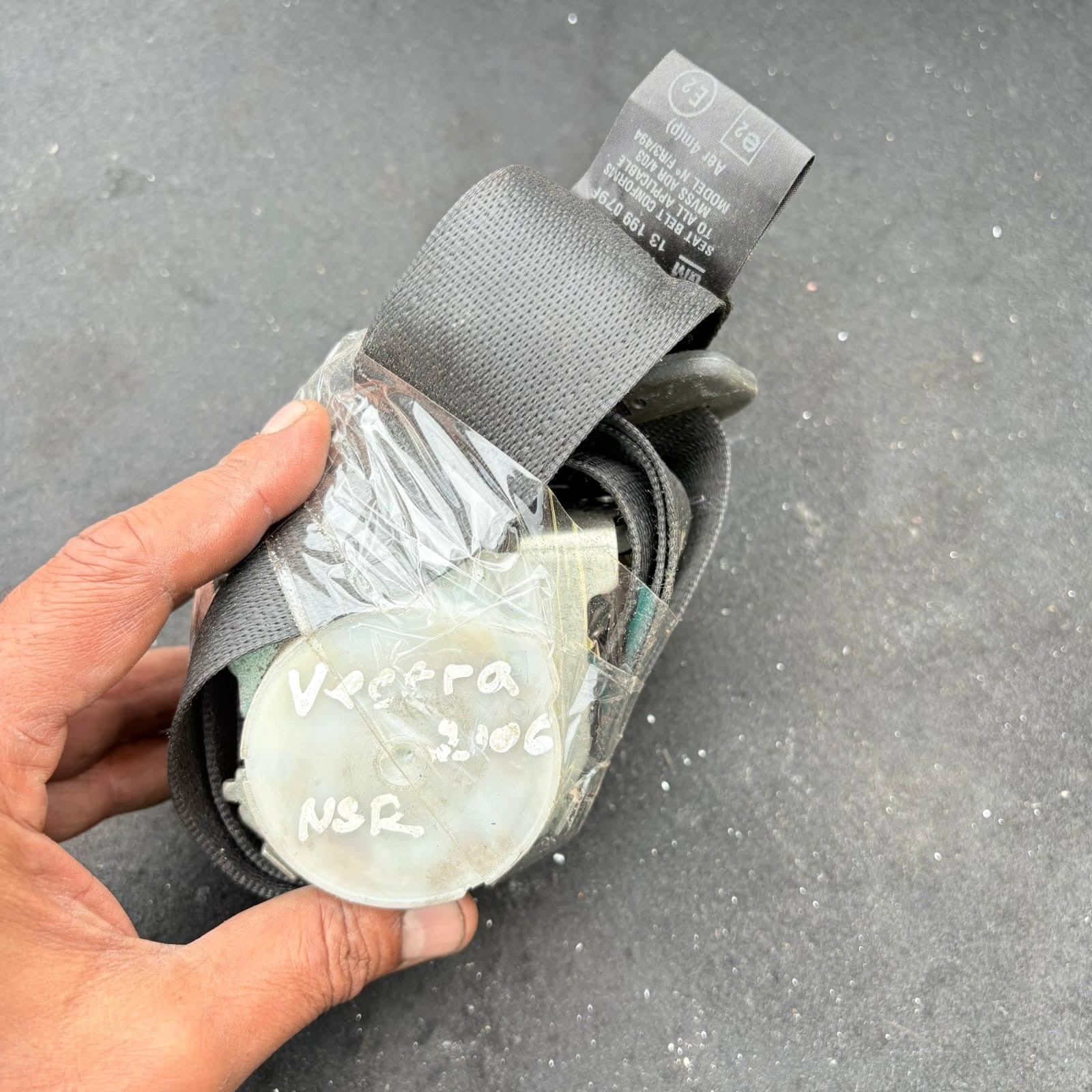 Vauxhall Vectra C 2002-2008 NSR Rear Seat Belt Black LH Nearside Rear Retractor