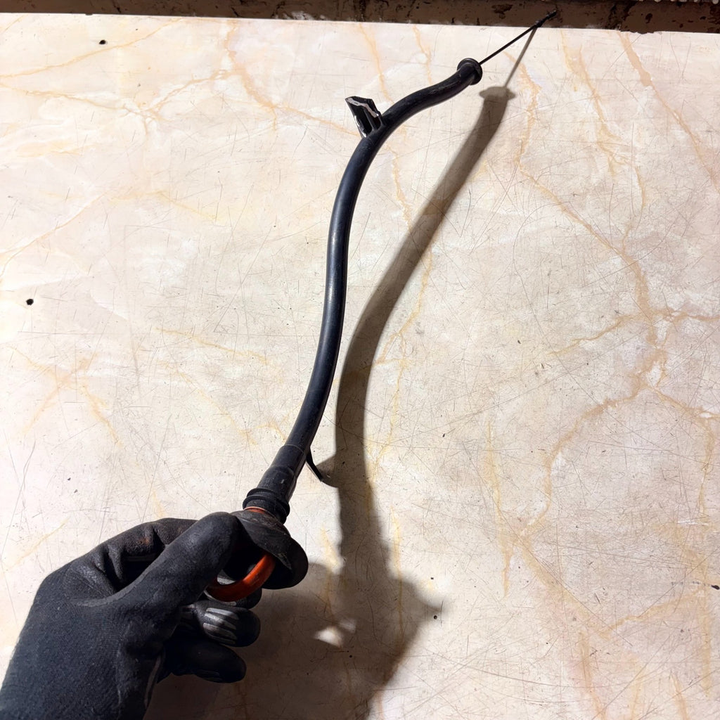 SKODA VRS Engine Oil Level Dipstick Guide Tube 2005-2012