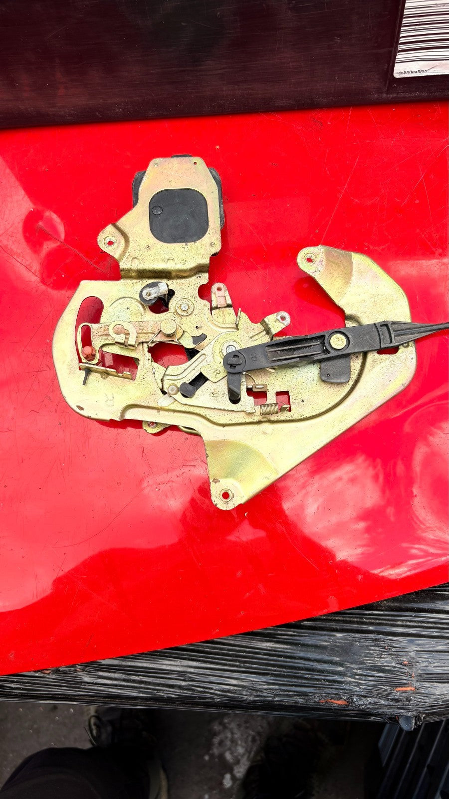 Door Lock Mechanism-rear left side for Kia Carnival