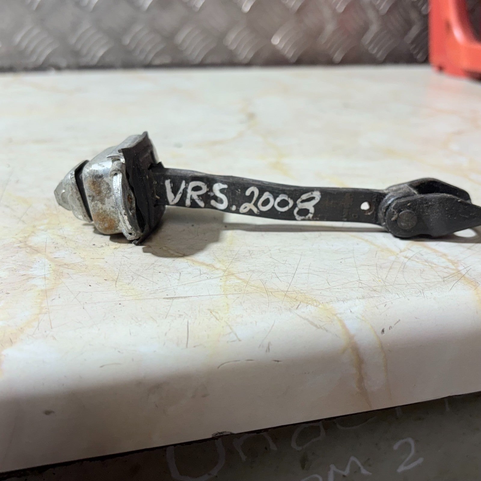 Skoda Octavia VRS 2004-2008 Rear Left Door Check Strap