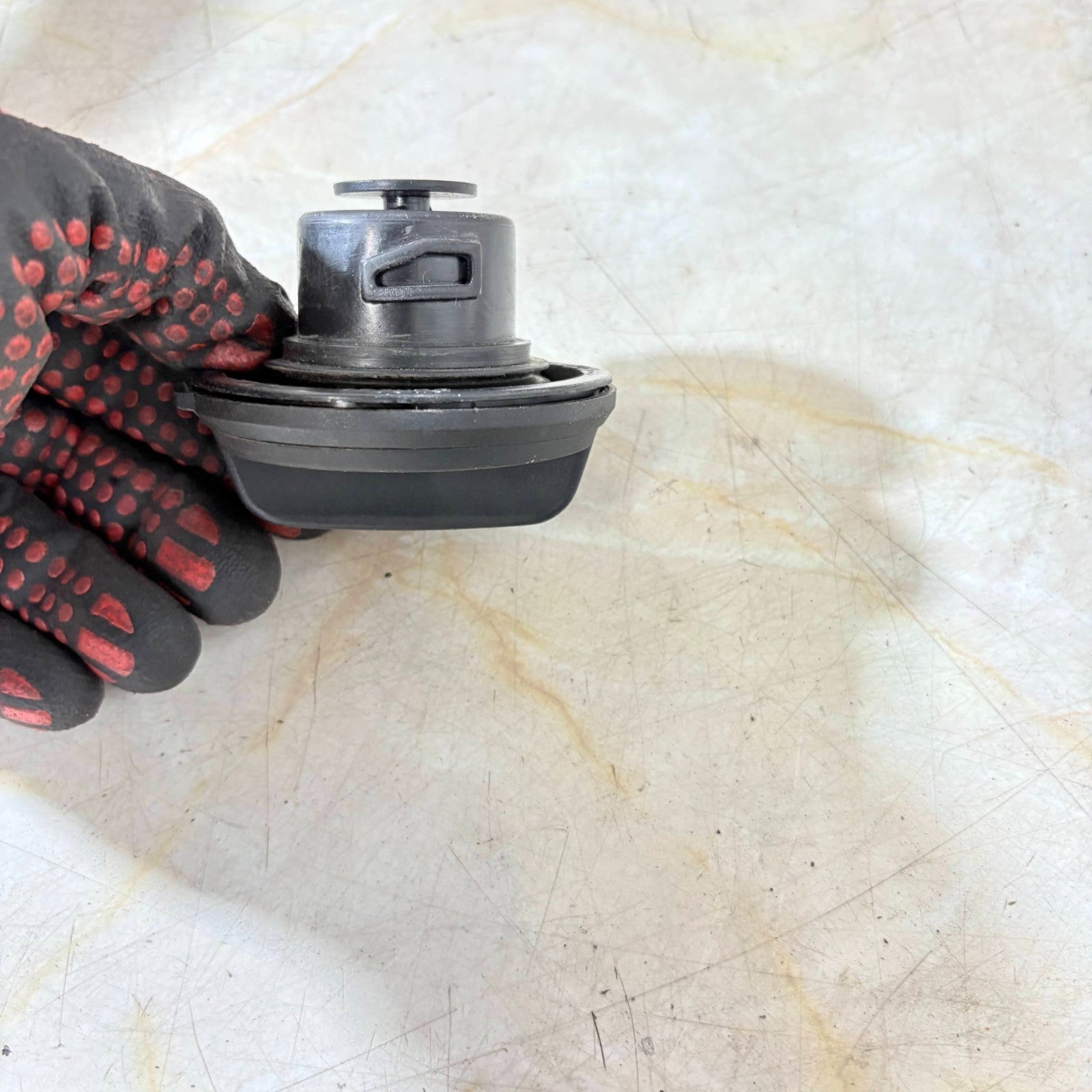 Ford C-Max Mk1 2003–2010 Fuel Cap Tank Cover Tested