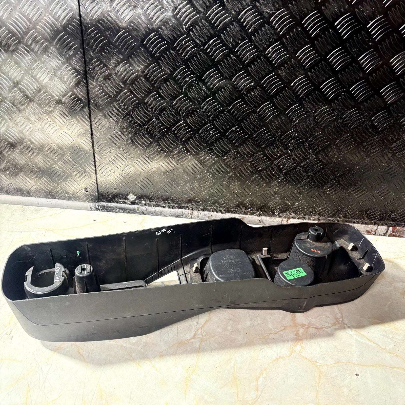 Hyundai i10 PA MK1 2007-13 Centre Console Floor Cup Holder Coin Tray 84622-0X900