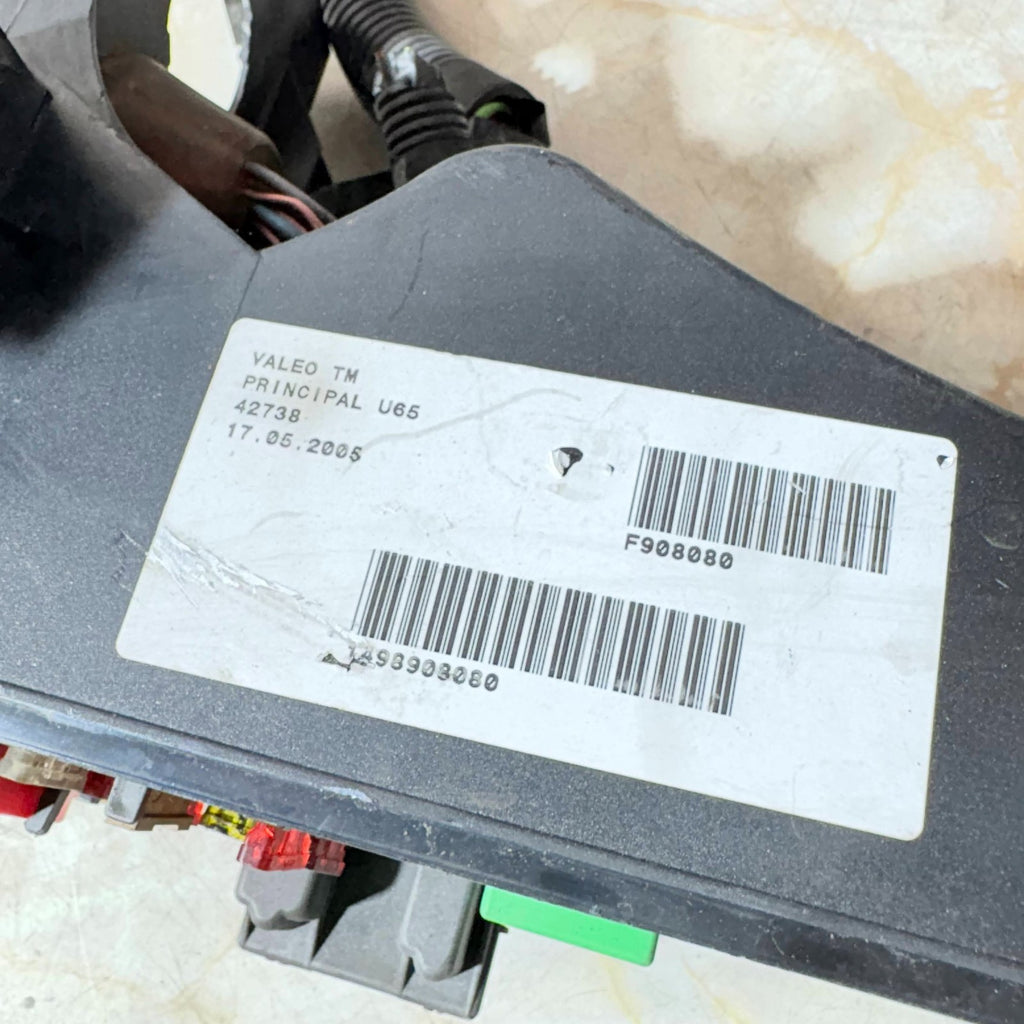 FIAT SCUDO 95-06 1.9D Fuse Box-Under Bonnet