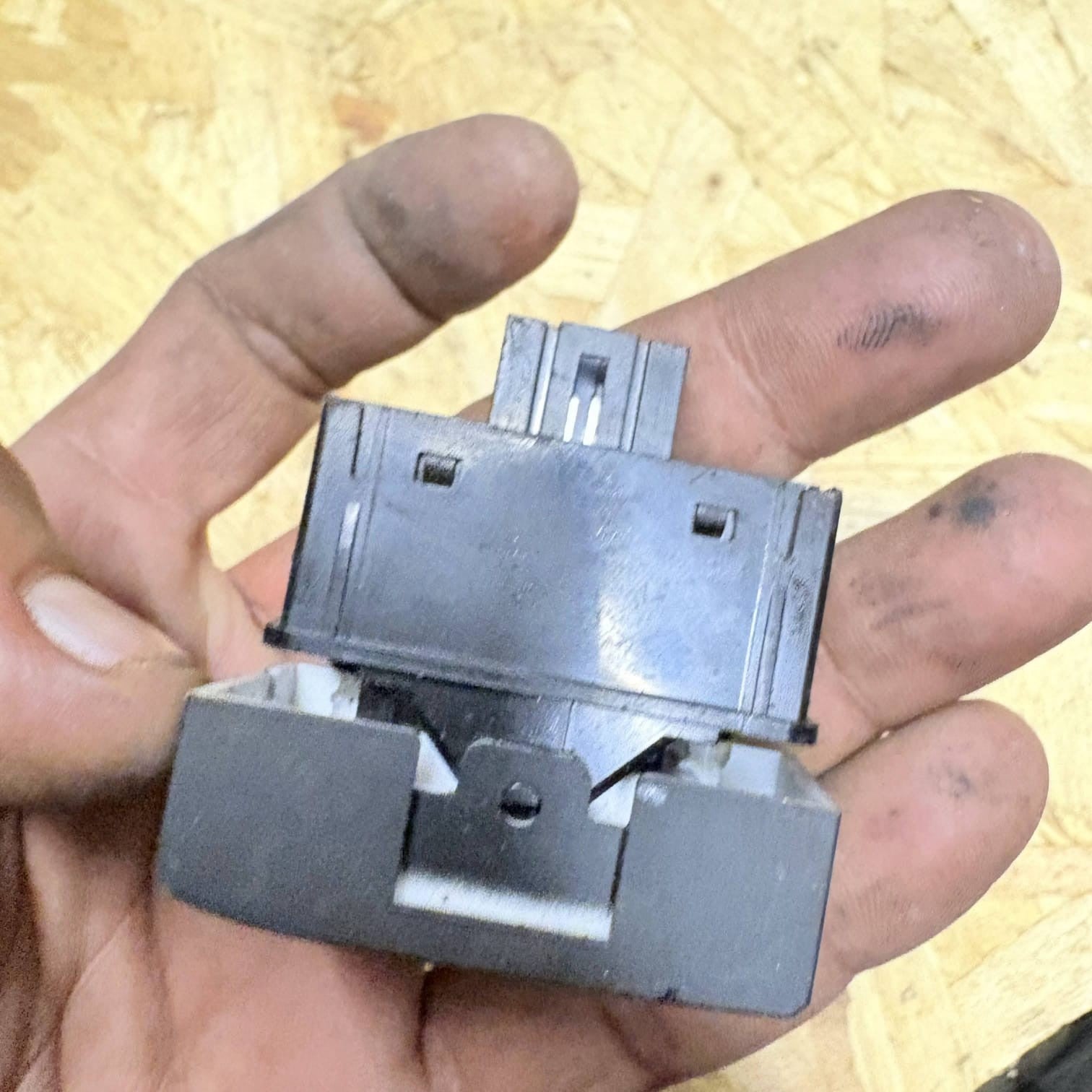299100022 Hyundai i10 Elantra Dash Light Dimmer Control Switch Potentiometer