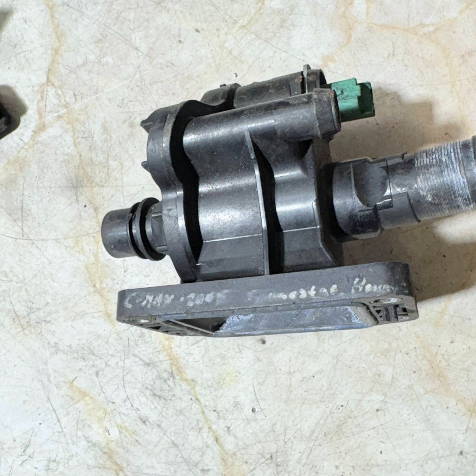 FORD FOCUS C-MAX 2005 THERMOSTAT HOUSING