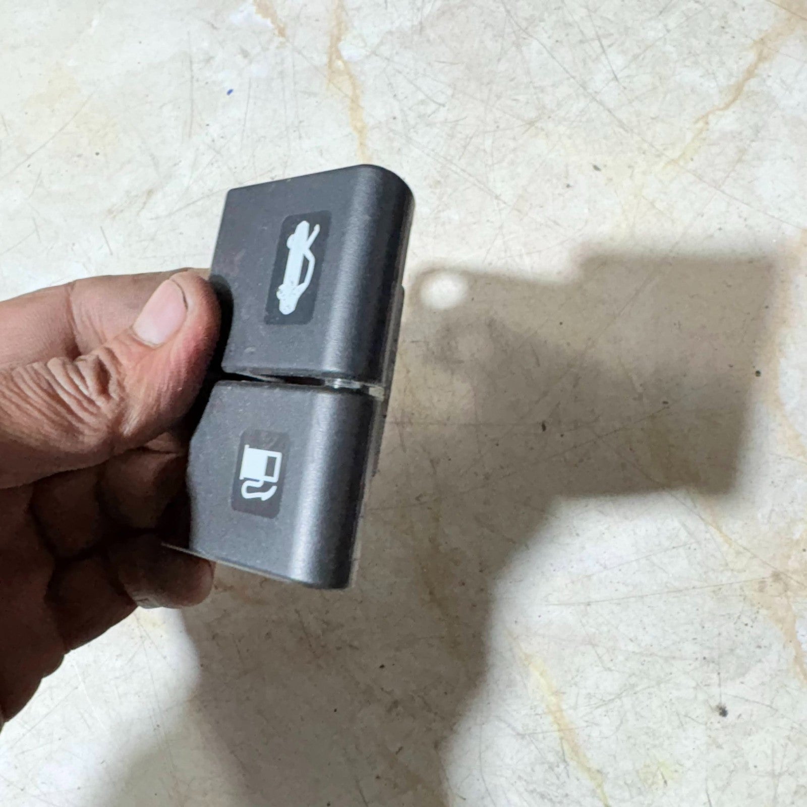 Nissan Cube Bonnet & Fuel Flap Release Switch Button