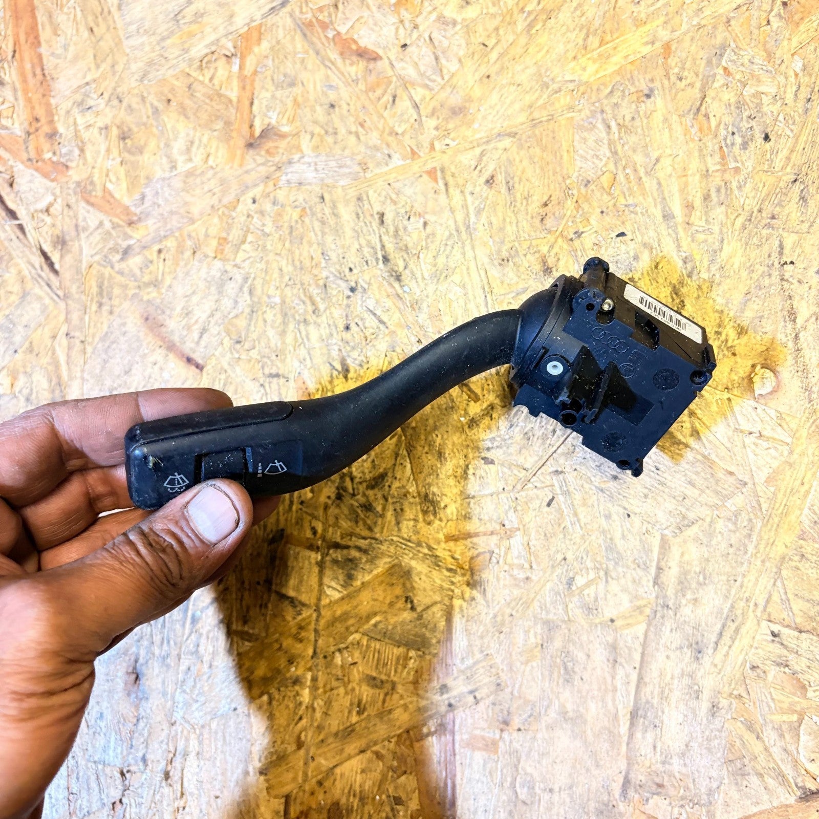 Audi A4/S4 B6 2001-2005 Cabrio 2003-2006 Wiper Stalk 8E0953503 8E0 953 503