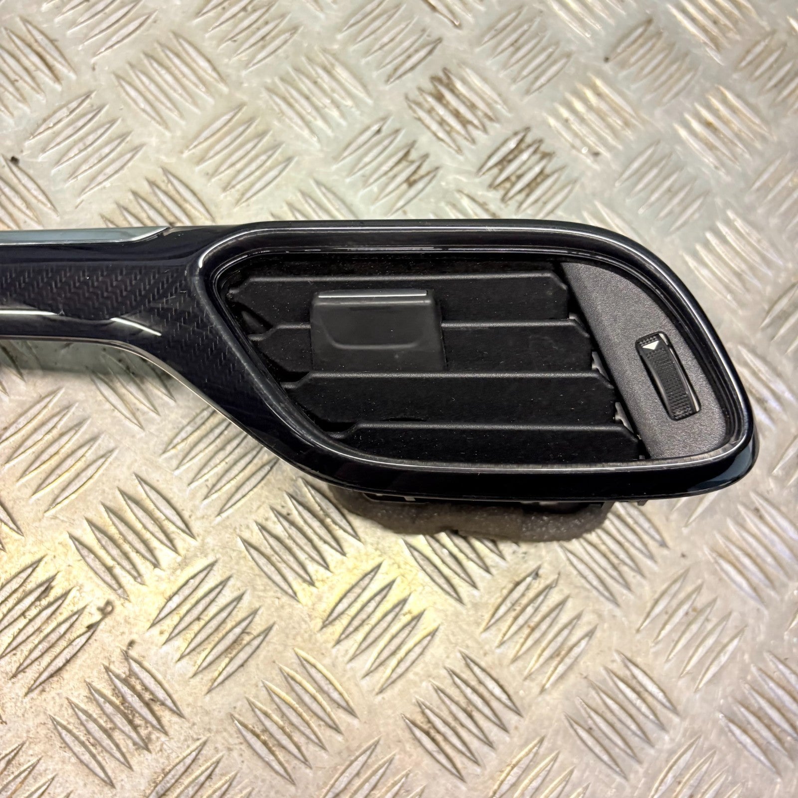Ford Fiesta Mk8 2017-2023 Dash Air Vent Grille LH Passenger RHD H1BB-A018B09