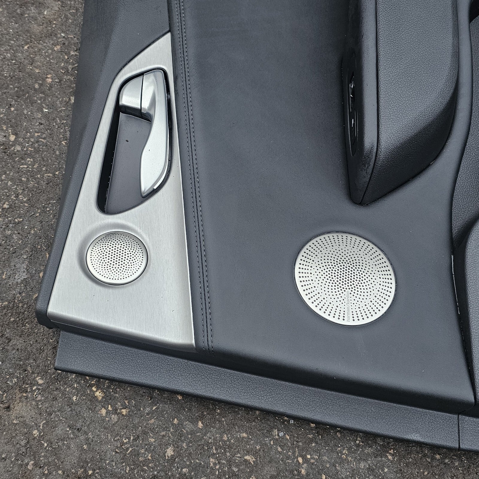 2018-2023 KIA STINGER GT-S REAR RIGHT UK DRIVER DOOR CARD 83304-J5350KJ6