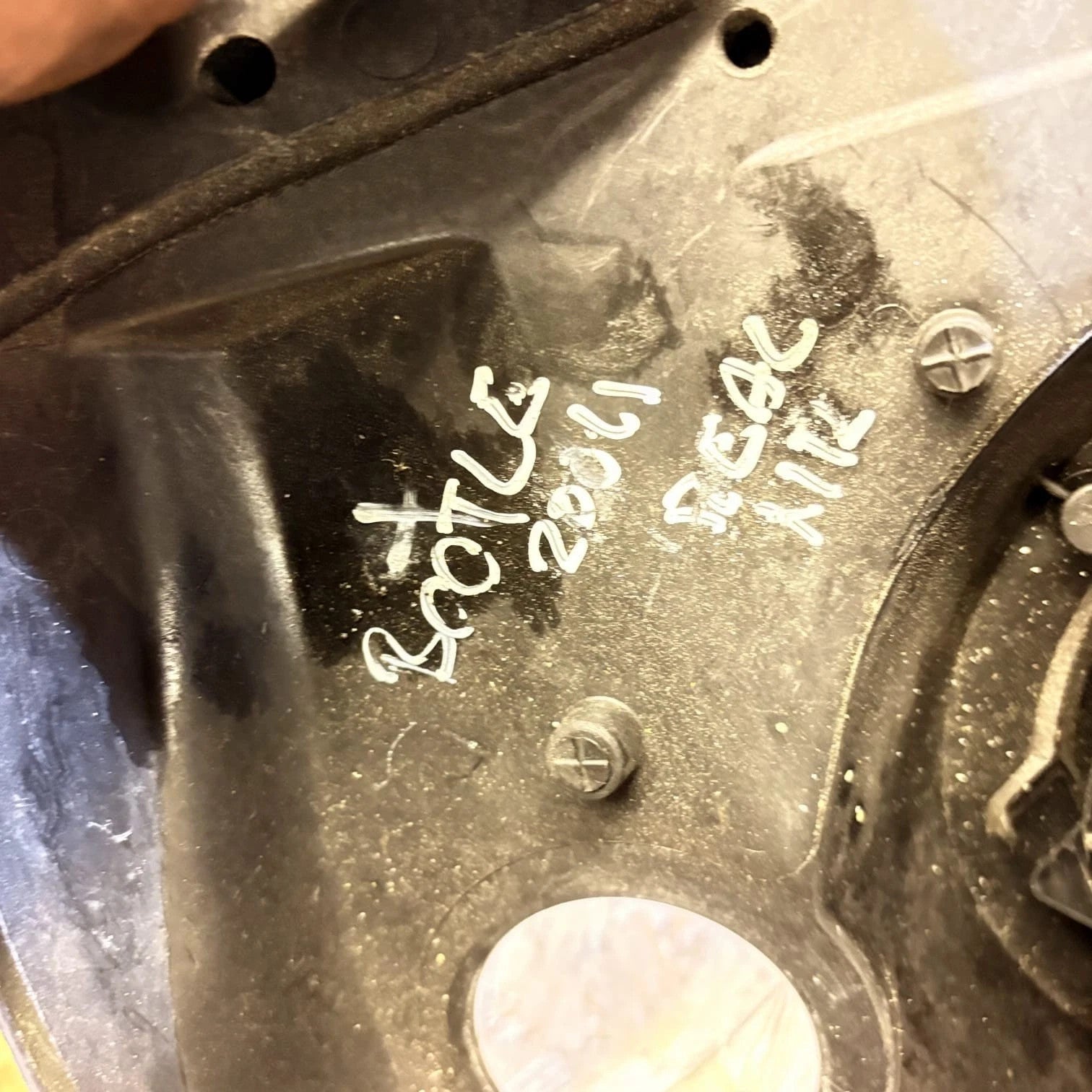 VW Beetle Convertible Rear Speaker, Plate & Module 1Y0090244C & 1y0035243J