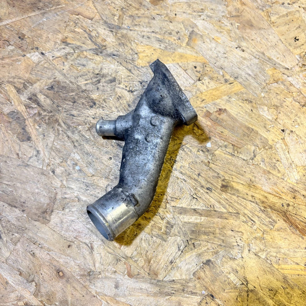 Toyota Corolla 2002-2006 Thermostat Pipe