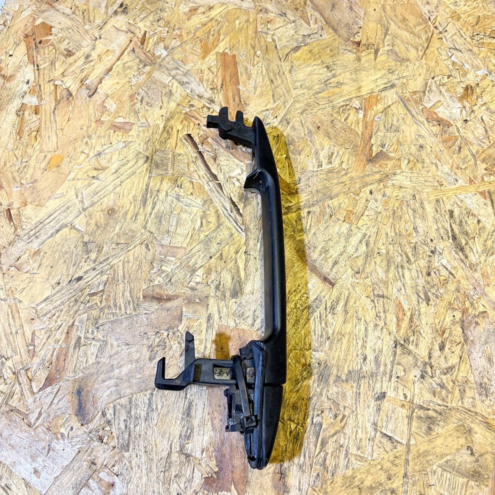 1998-2003 MERCEDES E-CLASS E300 REAR LEFT SIDE EXTERIOR DOOR HANDLE