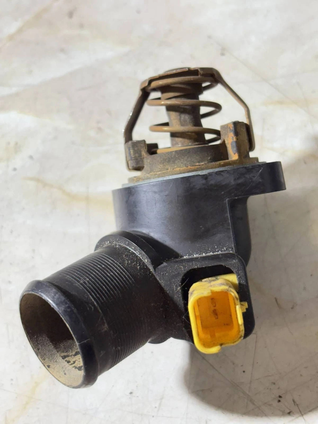 Vauxhall Thermostat Housing w/Sensor 1.2 1.4 Corsa D/E Adam Astra J Meriva B