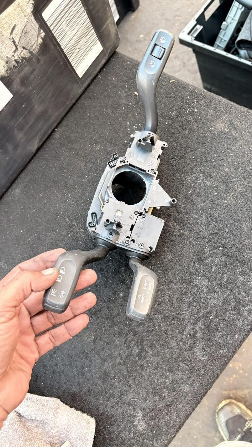 PORSCHE 911 INDICATOR WIPER STEERING COLUMN SWITCH STALKS 99761329102