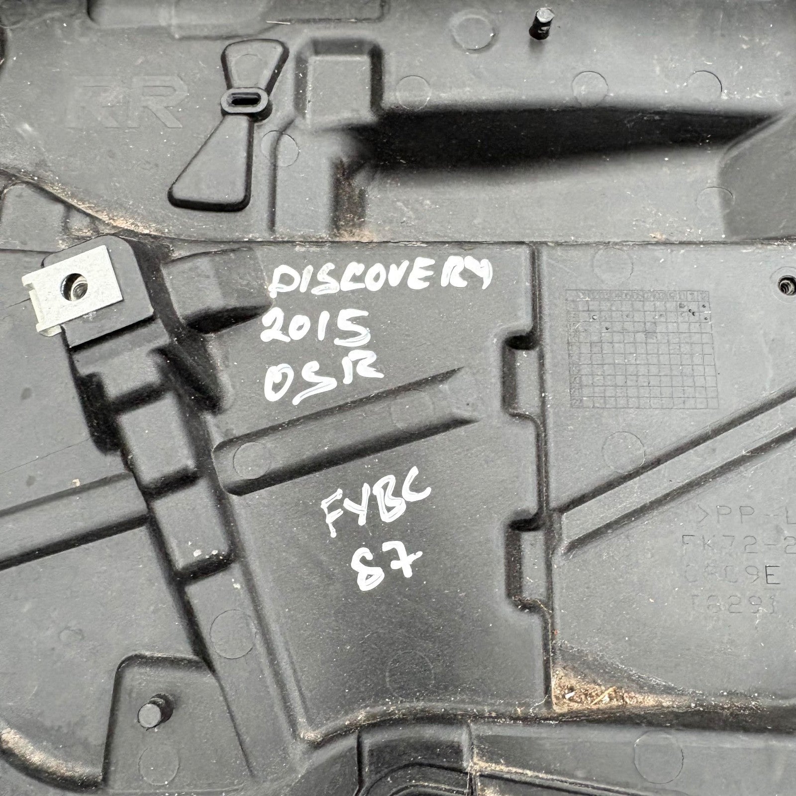 LAND ROVER DISCOVERY REAR RIGHT DOOR INTERIOR TRIM FK72-24766-AB 2009-2016