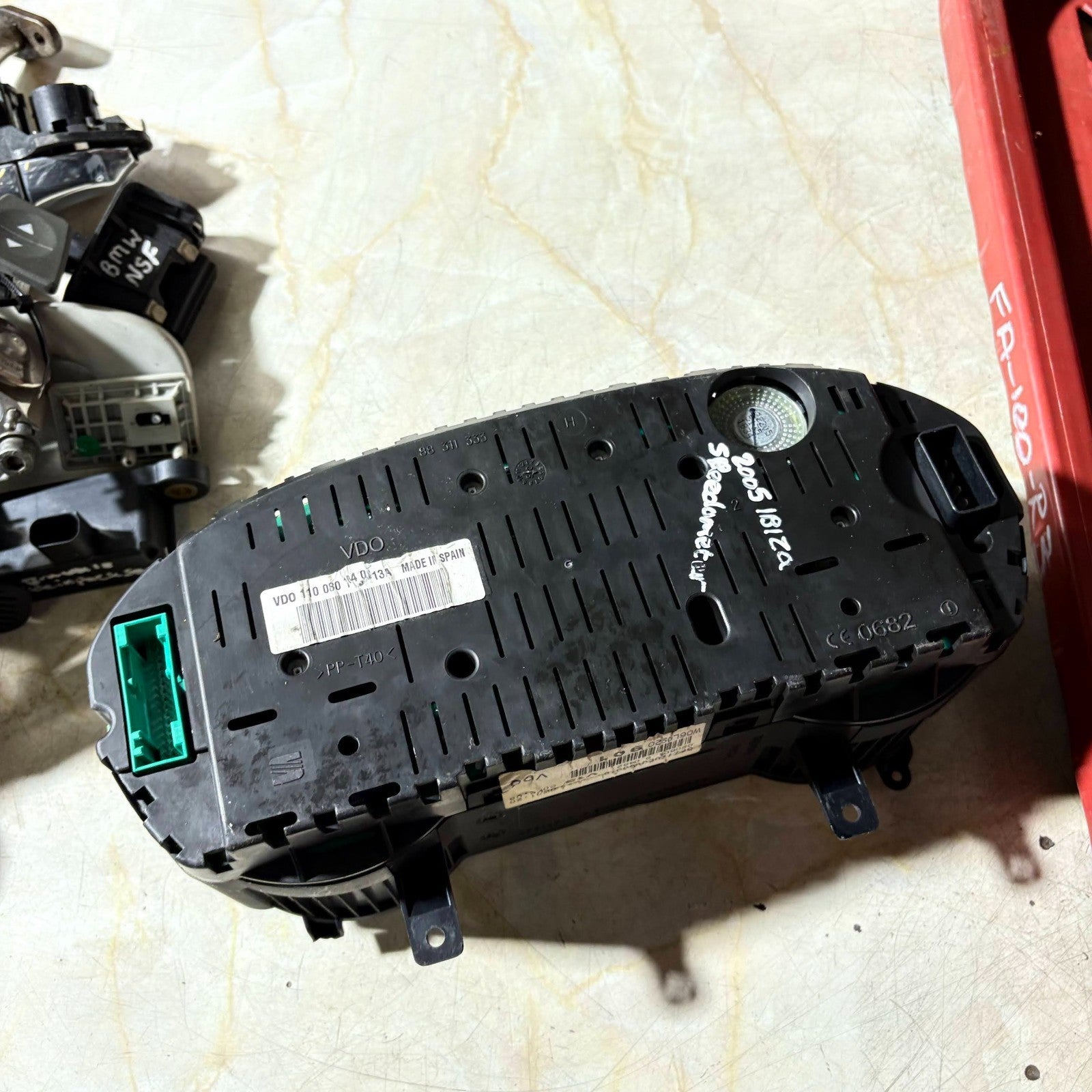 SEAT Ibiza Mk3 6L1 2002-2006 Instrument Cluster 88311333 110080105011A