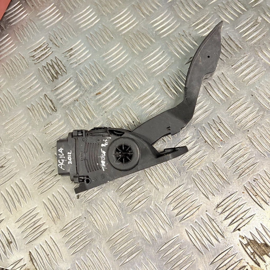 Vauxhall Agila B Accelerator Throttle Pedal 49400-51K01 1.2 Petrol 2012