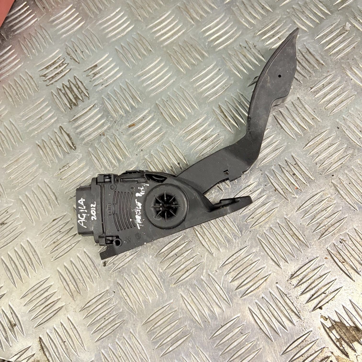 Vauxhall Agila B Accelerator Throttle Pedal 49400-51K01 1.2 Petrol 2012