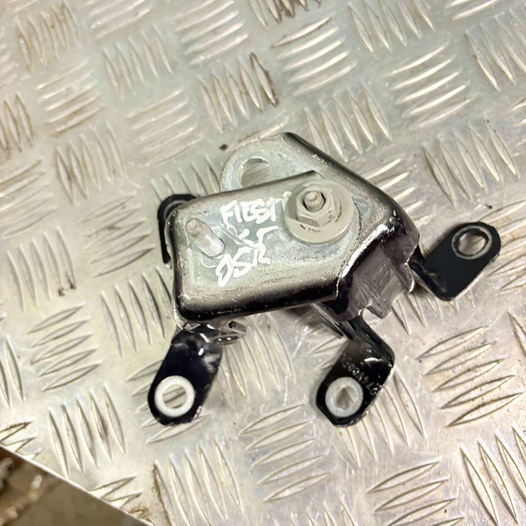 FORD FIESTA ST 2013-16 PAIR OF OFFSIDE RIGHT REAR DOOR HINGES