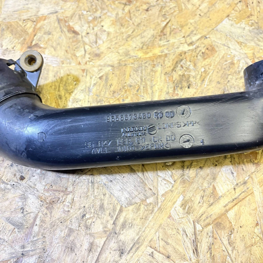 PEUGEOT 3008 MK1 AIR INTAKE PIPE 9656673480 1.6 HDI 9HZ