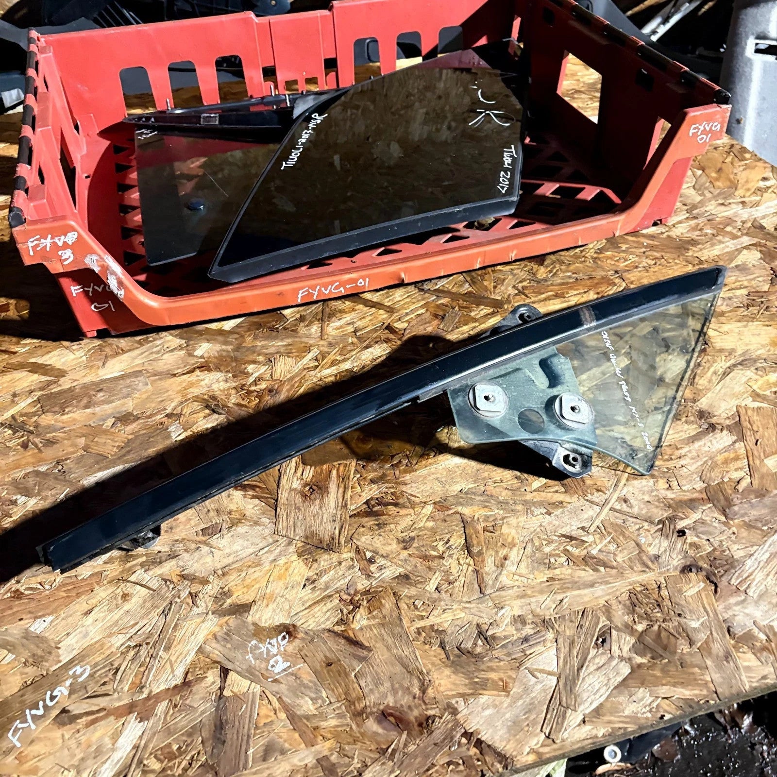 MAZDA MX5 05-15 Door Quarter Light Window Glass Front Left Passenger and Frame