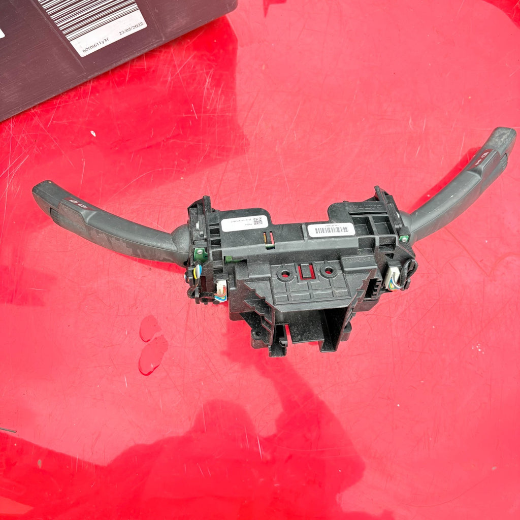 VOLVO V40 2013 WIPER STALK 31264168