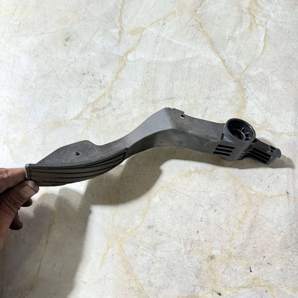 Suzuki SX4 06-14 Accelerator Throttle Pedal Assembly 49400-79J40 1.6