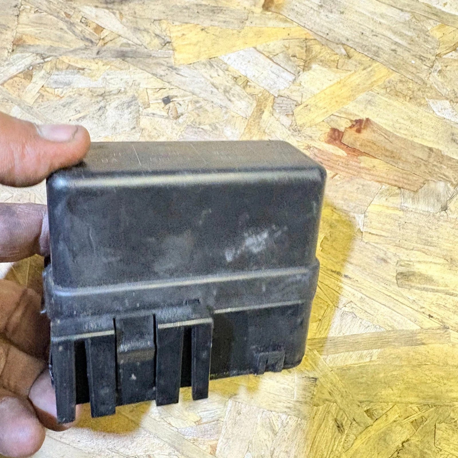 NISSAN QASHQAI 2005 J11 FUSE RELAY BOX 24382AD100