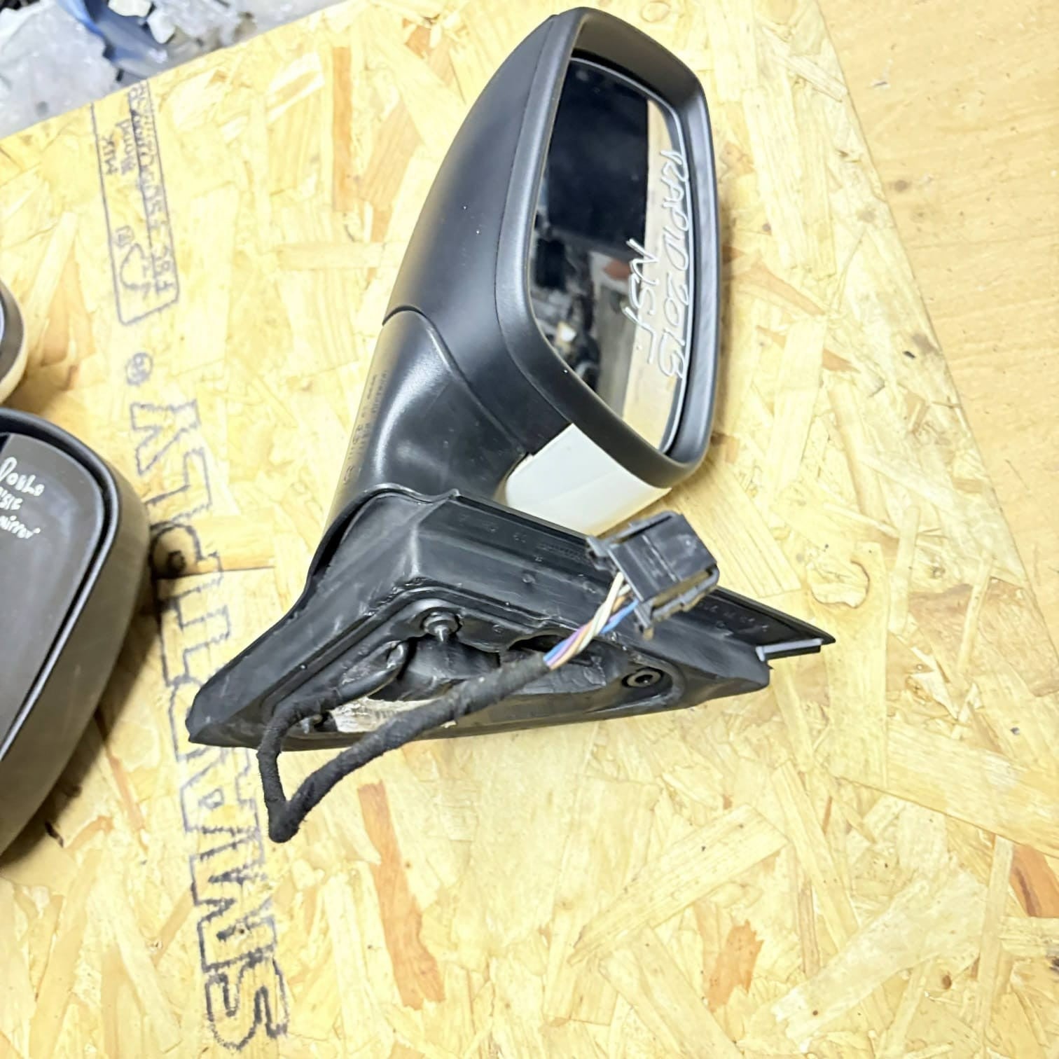 2013 SEAT TOLEDO MK4 PASSENGER FRONT WING MIRROR 026636