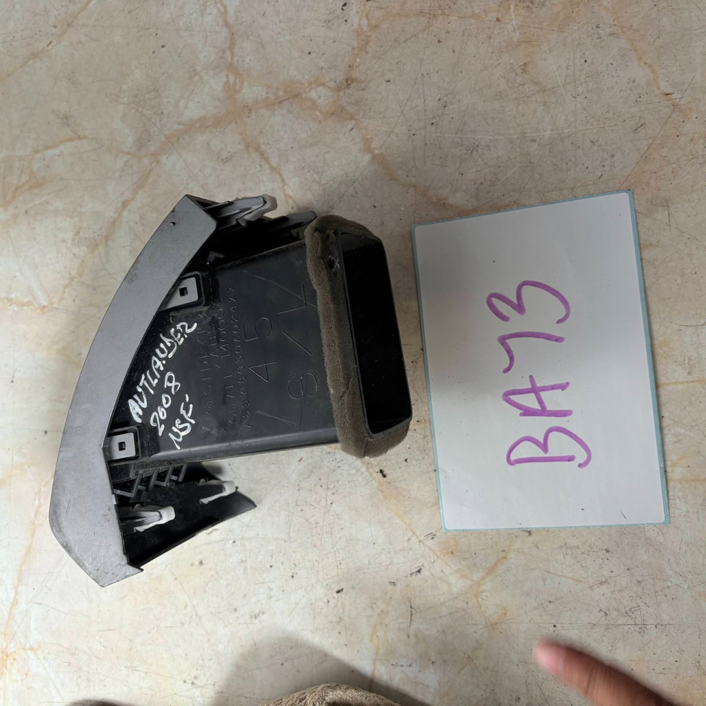 Mitsubishi OUTLANDER 2008 Air Vent Left side 8030A024ZZ