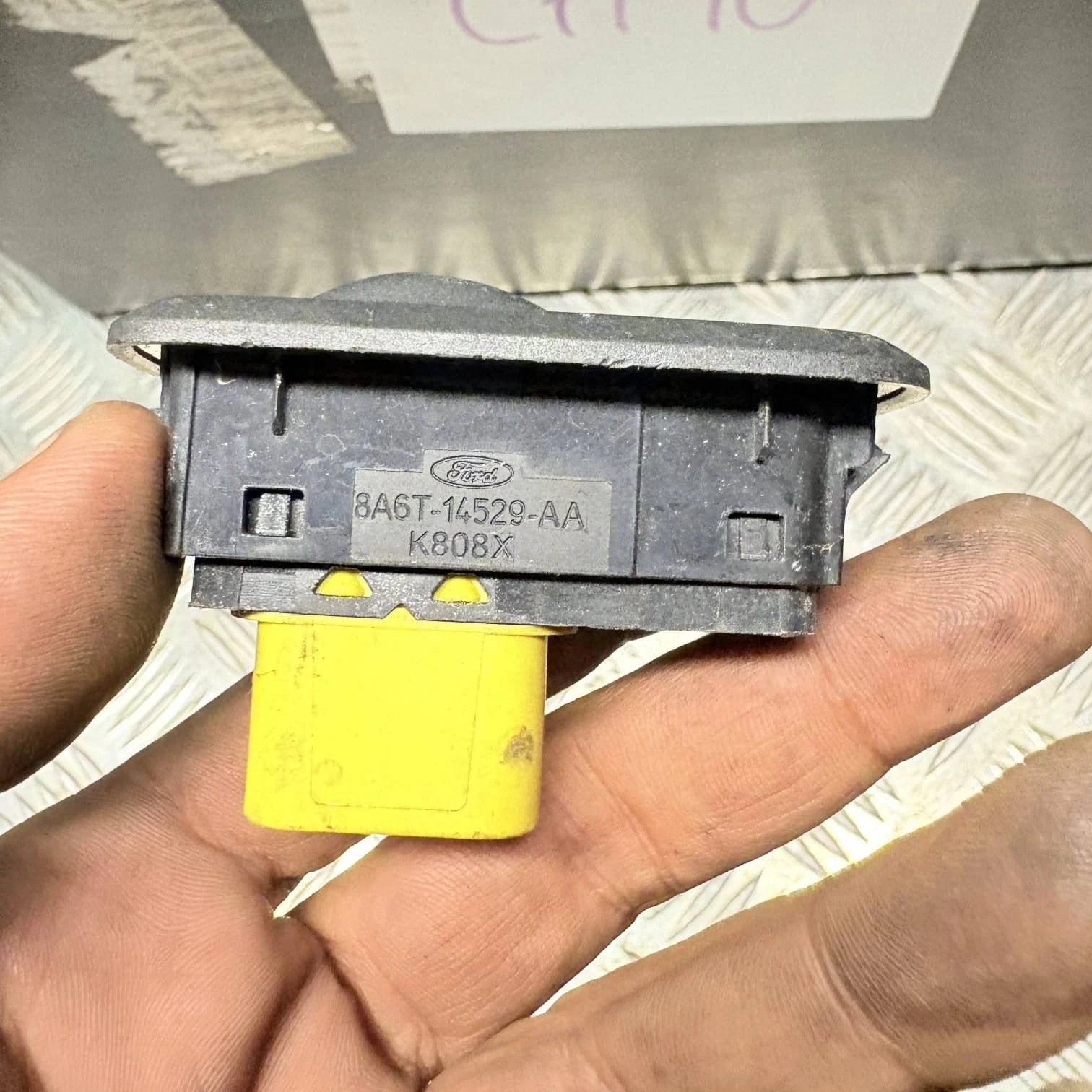 Power Window Control Switch 8A6T14529AA Replacement For Fiesta VI 1.25 2010