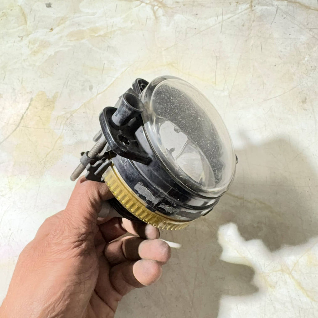 HELLA PASSENGER FRONT FOG LIGHT 271274-00 (F110) NSF