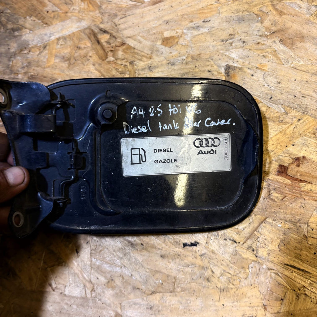 8E0010184H 87916 fuel tank cover for AUDI A4 1.9 TDI