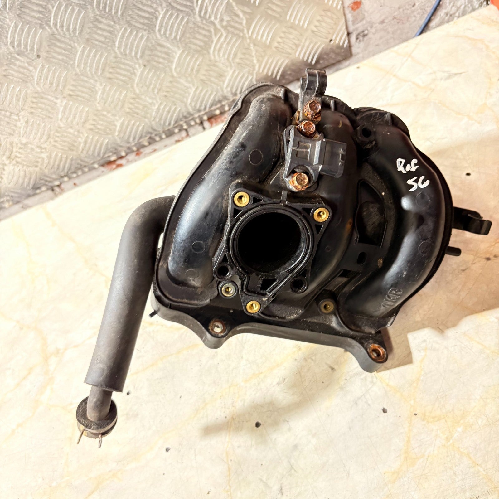 Citroen C1 (2005-2008) 1.0 Petrol 50kW 5-Door Intake Manifold