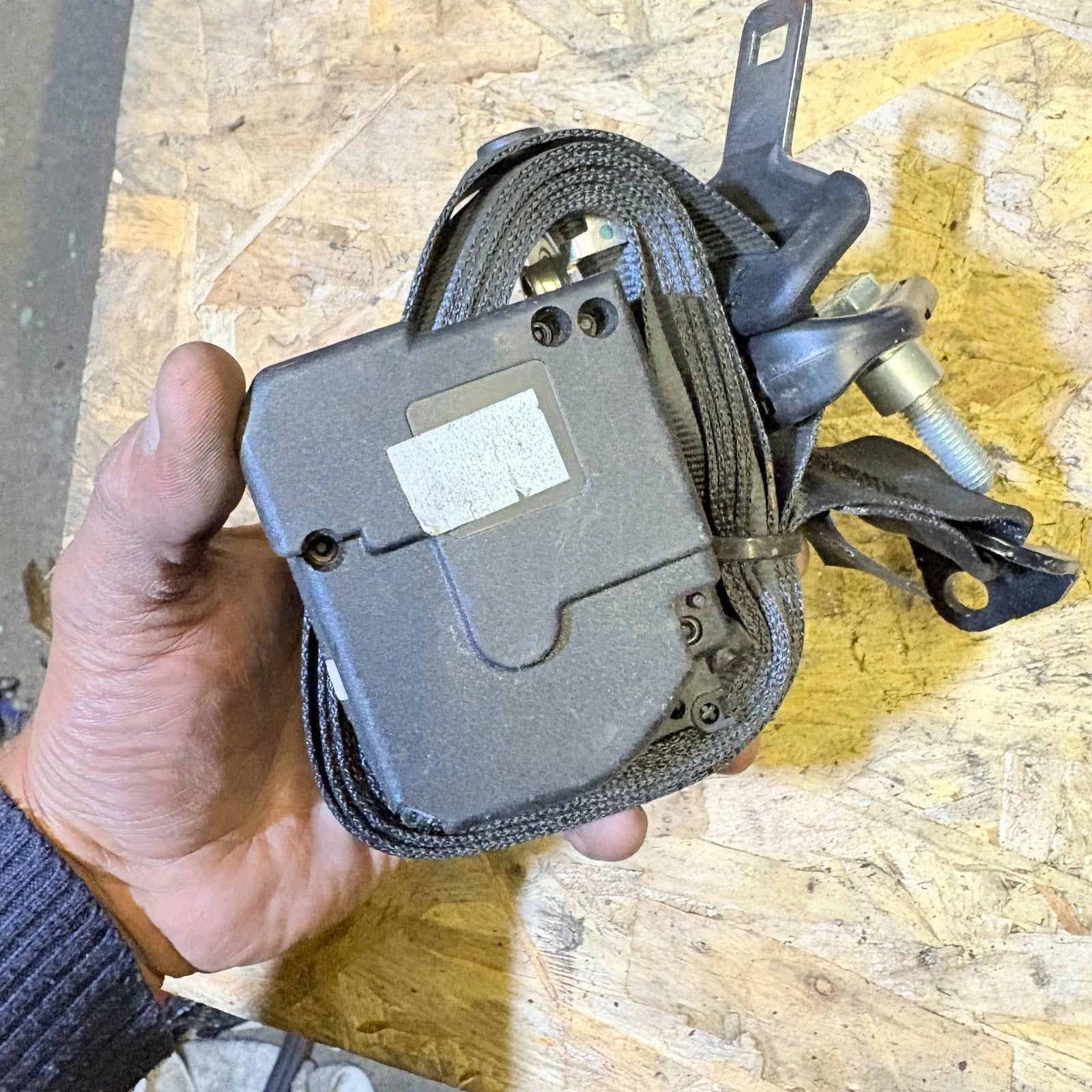 RENAULT TWINGO PZAZ 2007-2014 SEAT BELT REAR RIGHT DRIVERS SIDE 43594
